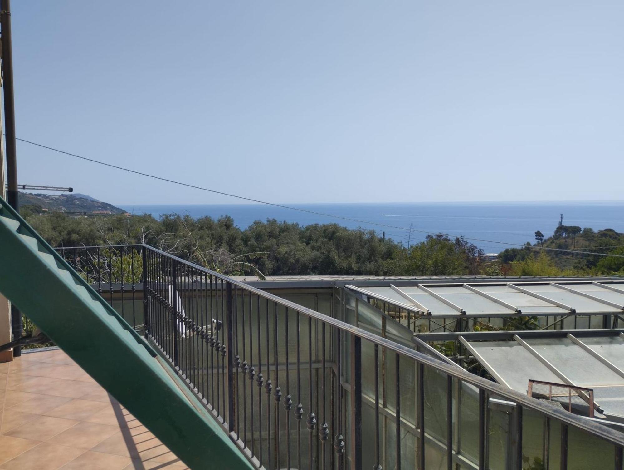 Alba Dorata Apartment San Lorenzo al Mare Exterior photo