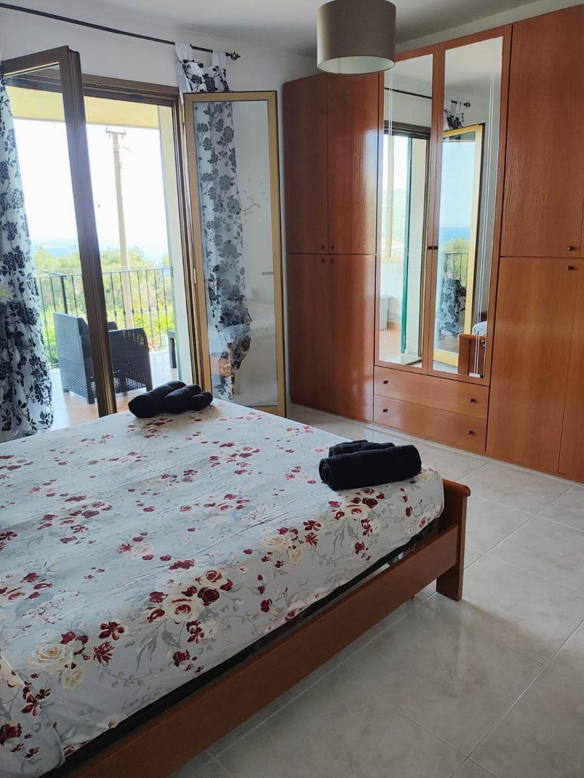 Alba Dorata Apartment San Lorenzo al Mare Exterior photo